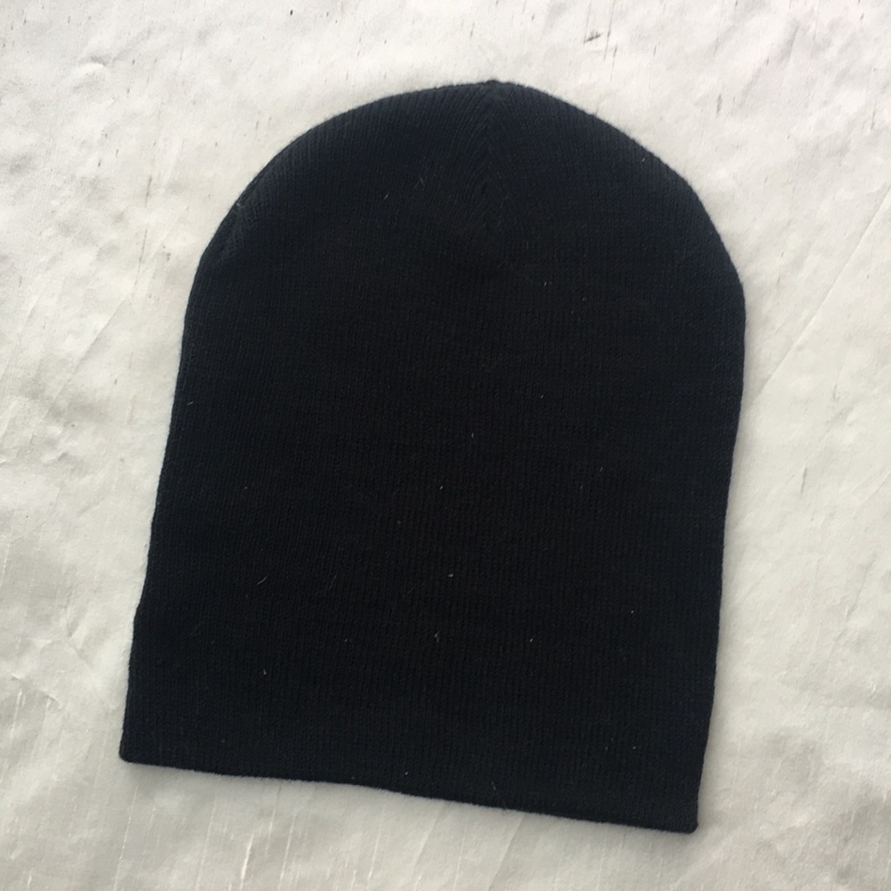 Black knit beanie